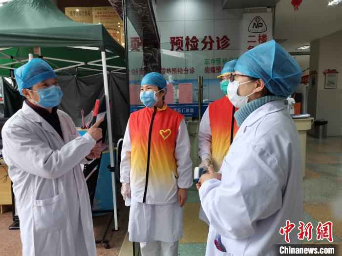  闽北山区战“疫”摆渡人兰毅：24小时在线 54天不间断坚守